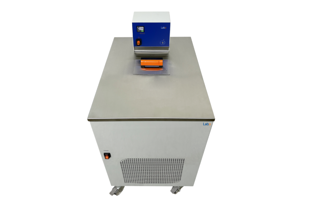 Precise Charpy Impact Testing? Ensure Accurate Results with Labo Cooling Baths.